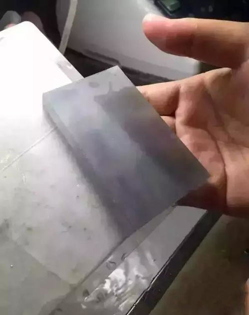 原石上的微光，凝聚匠人的心